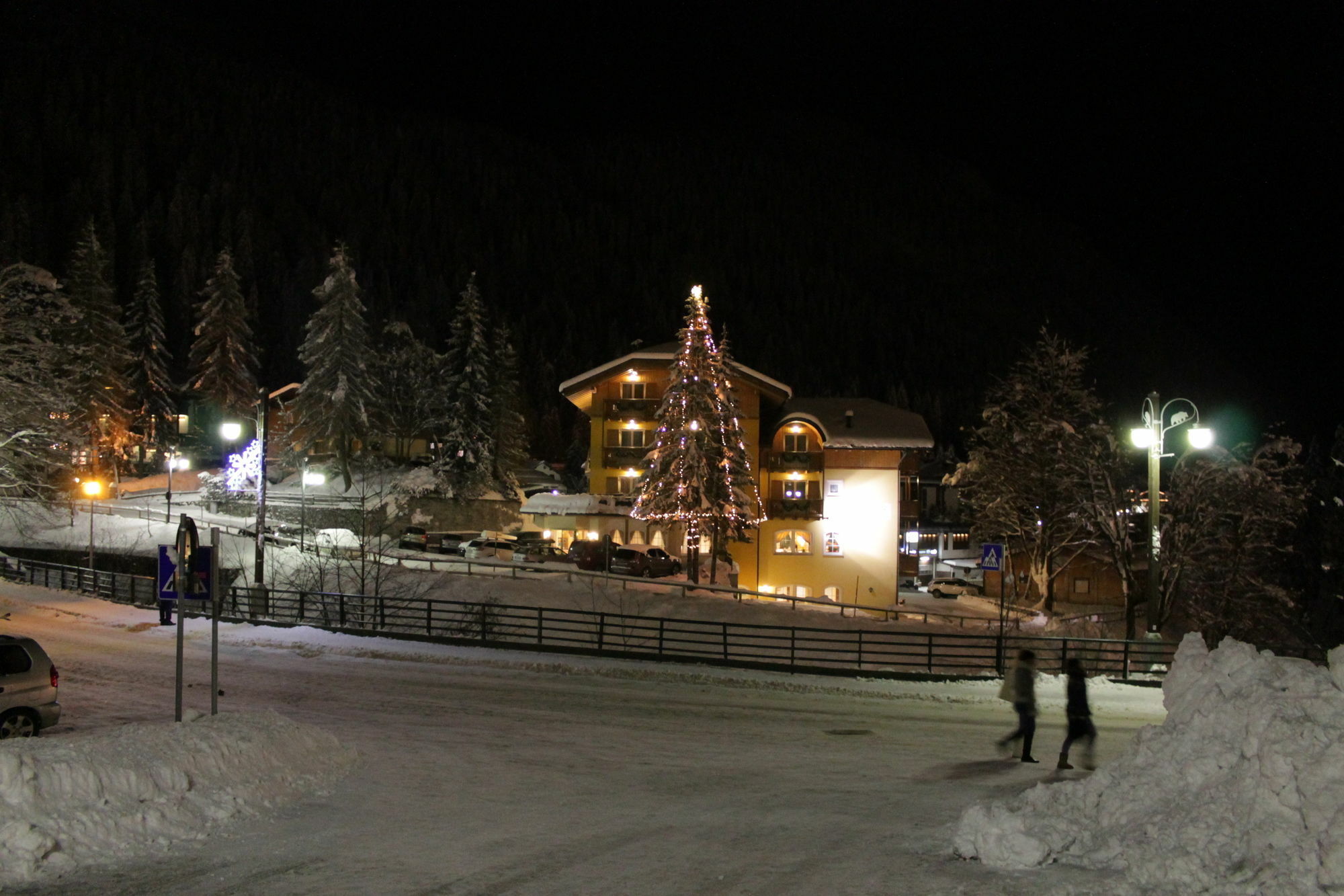 Hotel Chalet All'Imperatore Мадонна-ді-Кампільйо Екстер'єр фото